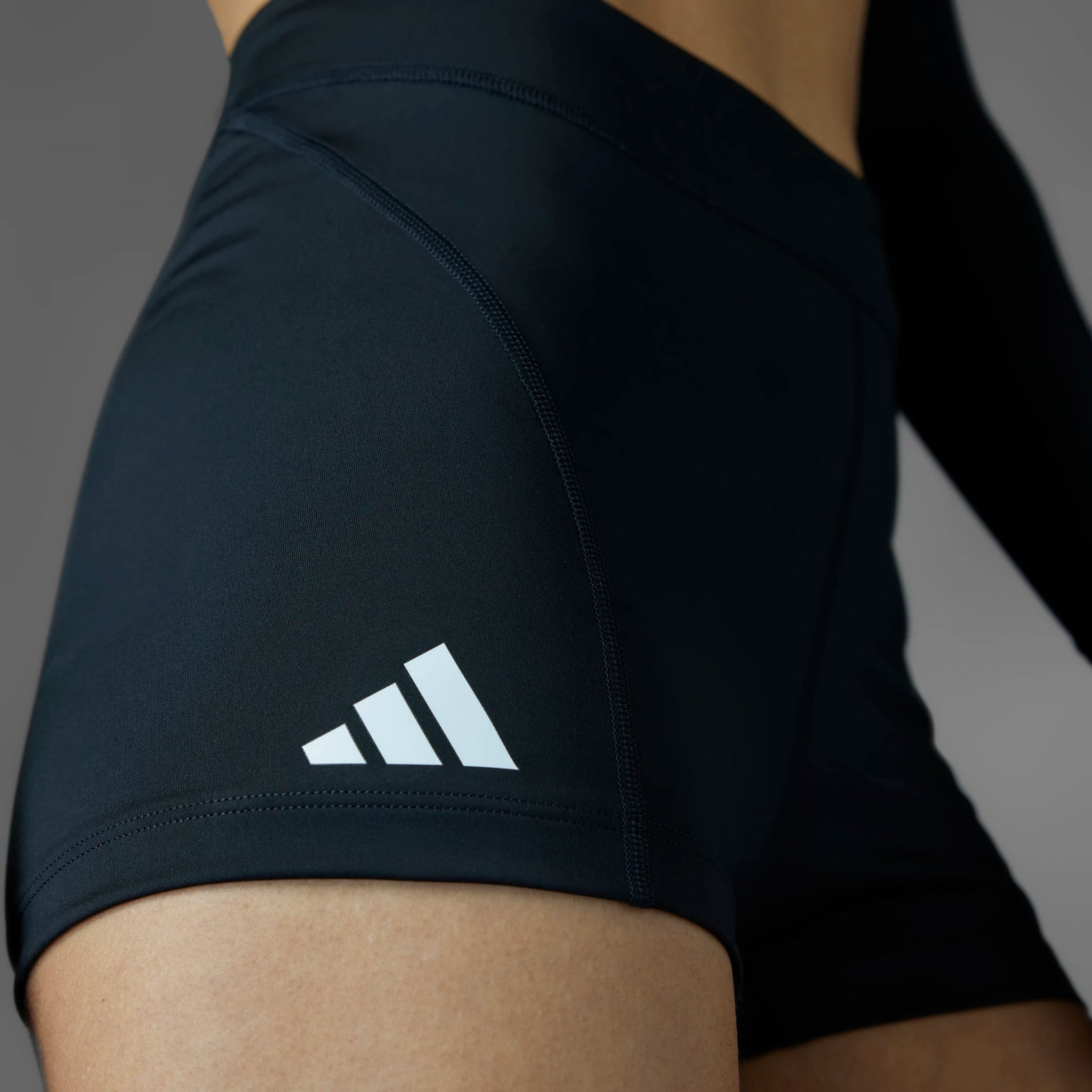 Adidas Adizero Essential Booty Damen